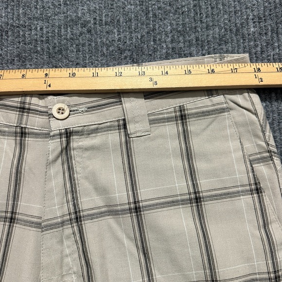 Burnside Mens Bermuda Shorts Size 34 Beige Plaid High Rise Outdoor Casual - Picture 2 of 8